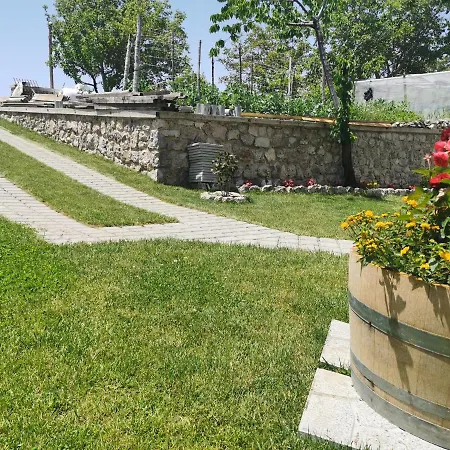 Astra Guest house